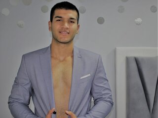 DominicWall anal online