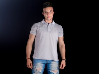 muscleboywhite livejasmin video